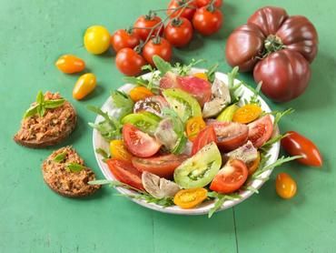 Salade de tomates et sa tartinade provençale